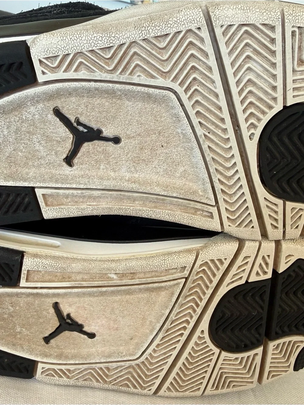 Air Jordan 4 Retro 'Black Gold' Youth Sneakers